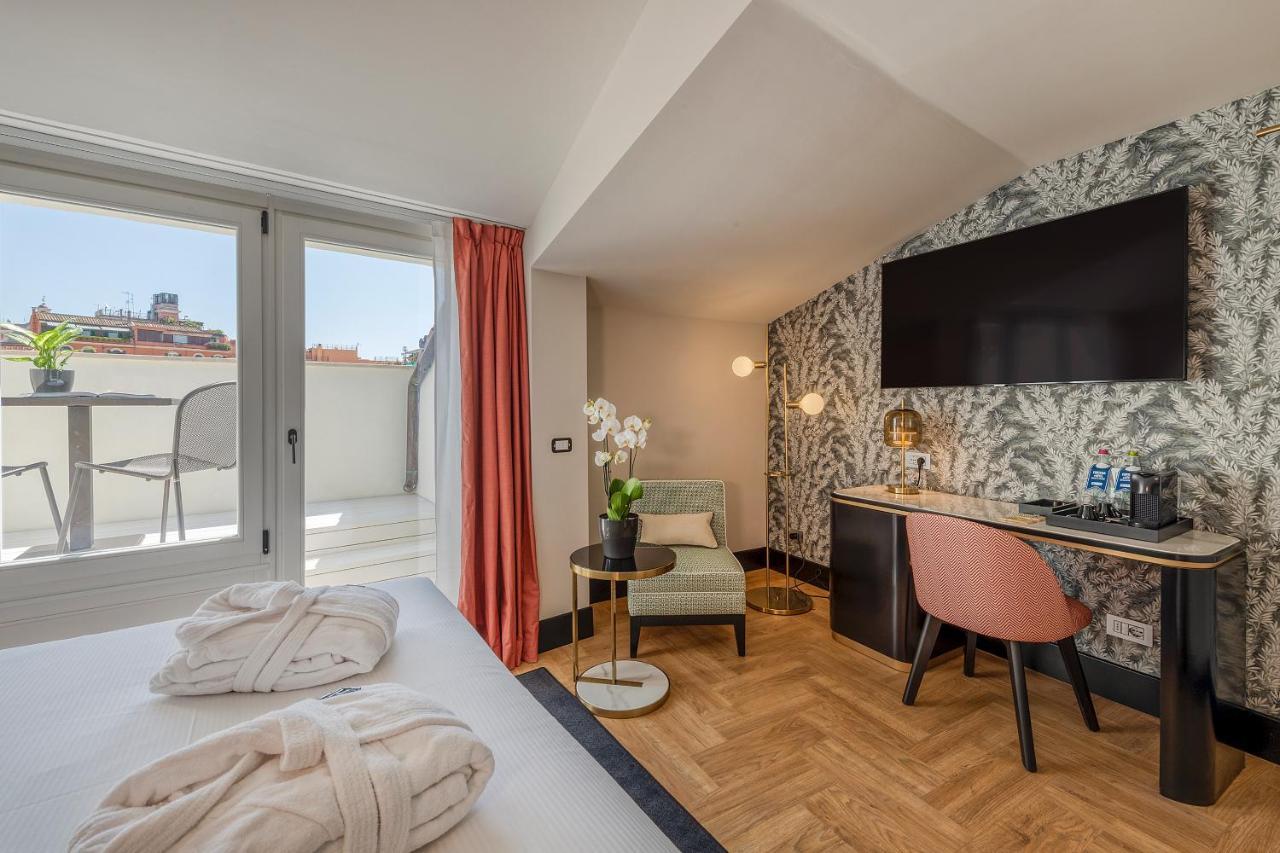 Suite Terrace,1239446080:JPEG