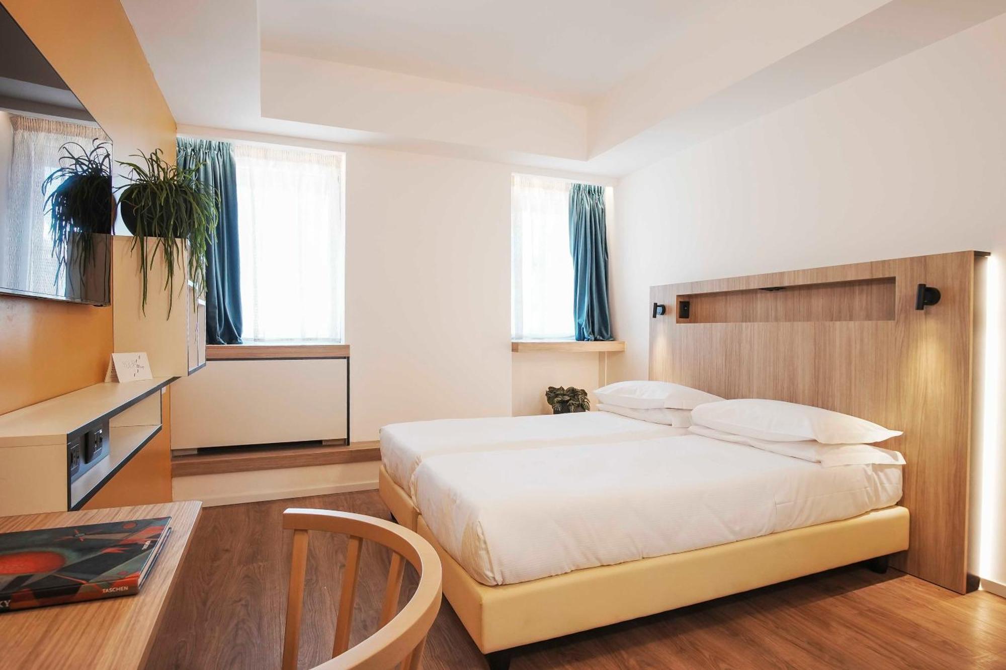 Superior Double Room,1586828916:JPEG