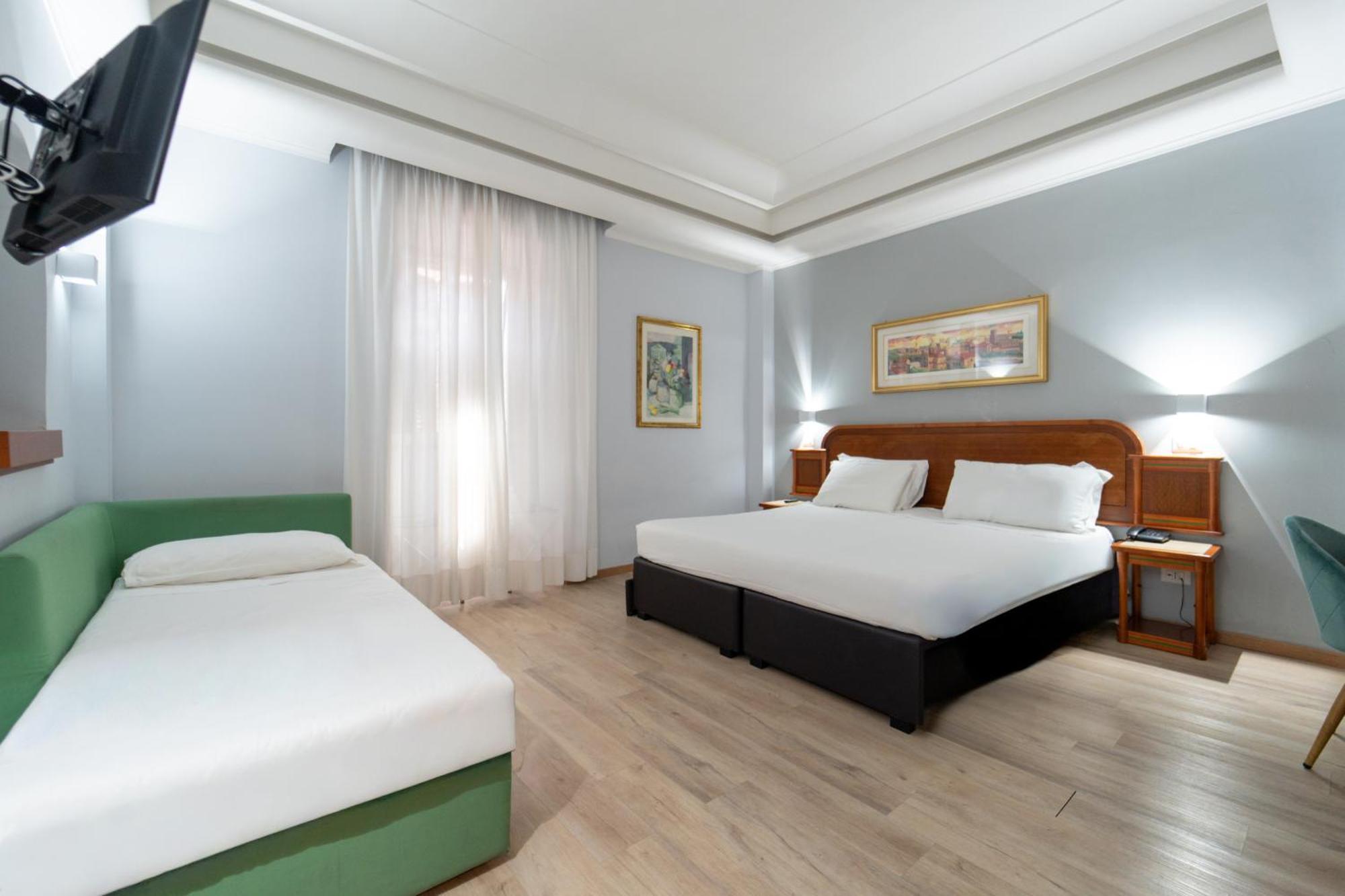 Triple Room,1758298751:JPEG