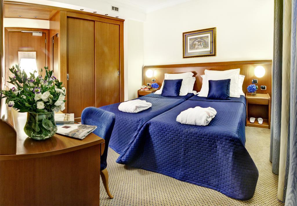 Double Room,72866564:JPEG