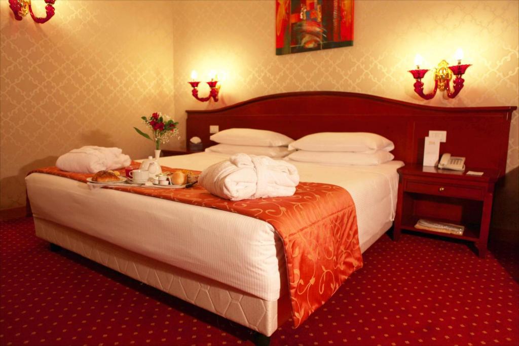 Quadruple Room,938424748:JPEG