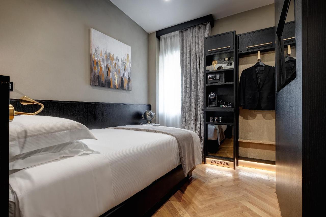 Single Room,980549380:JPEG